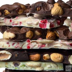 Tört kézműves cukormentes étcsoki meggyel